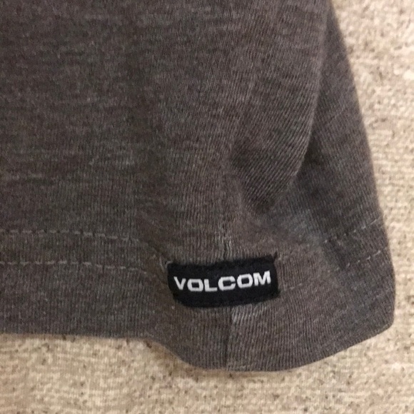 Volcom Grey Long Sleeve - Picture 3 of 5